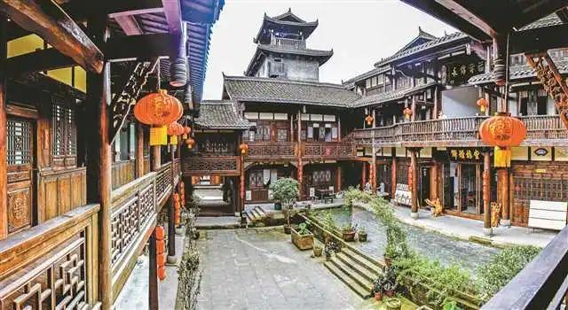 机智问答网页-智能回答你问题的亲情是最可靠的情感吗?平台